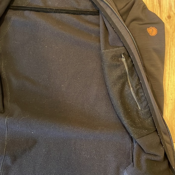 Fjallraven jacket - Picture 3 of 5